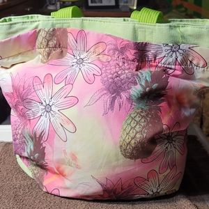 SAND - N- SUN LIME TOTE w/POCKETS- 11X14X7